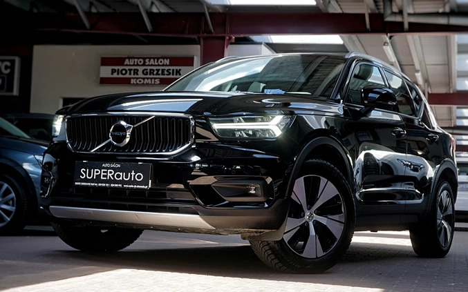 Volvo XC 40 cena 124900 przebieg: 63000, rok produkcji 2020 z Golub-Dobrzyń małe 667